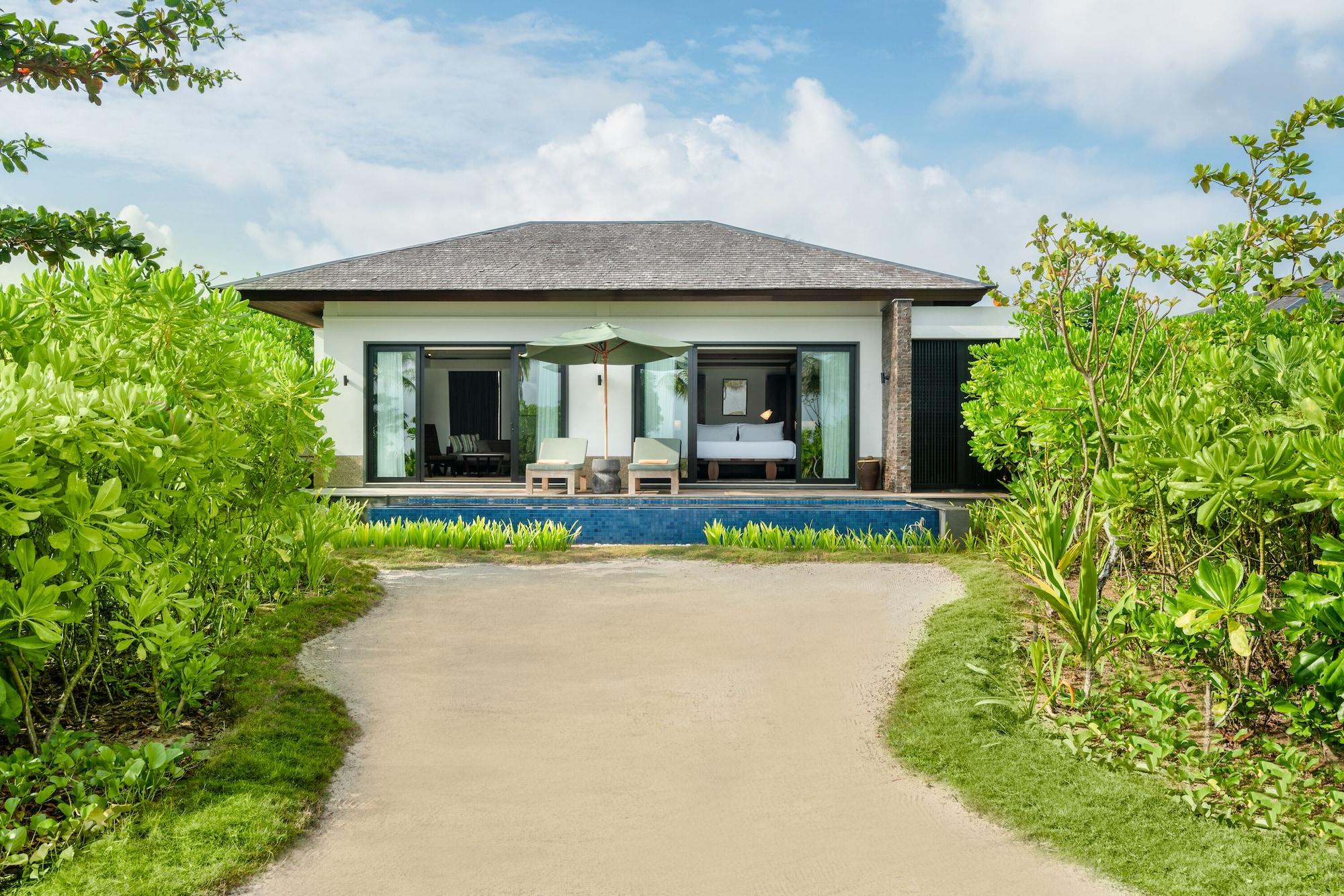 The Residence Bintan Kawal Exterior photo